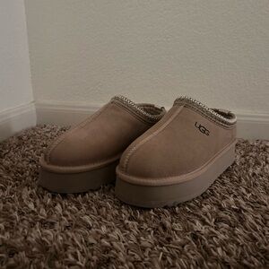 Tasman Ugg Slippers
